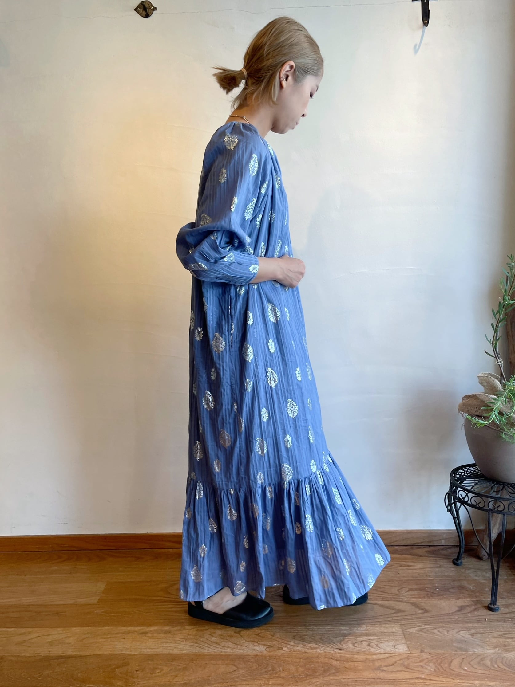 ne Quittez pas /コットンドビーストライプフォイルプリントネック  