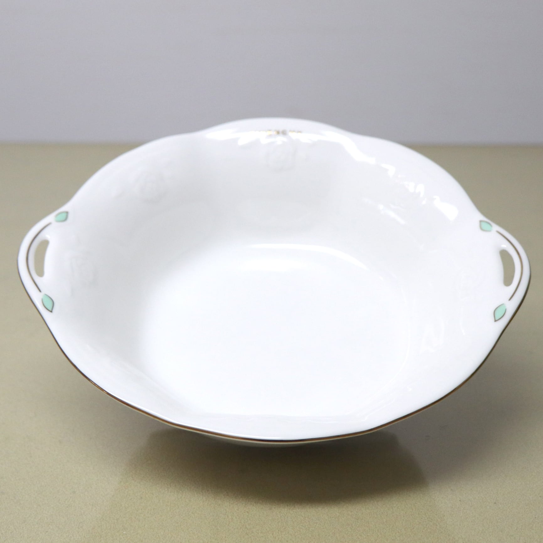 銀彩皿・未使用品☀️常識の範囲の価格交渉ＯＫ☀️ 銀彩皿・未使用品☀️常識の範囲の価格交渉OK☀️