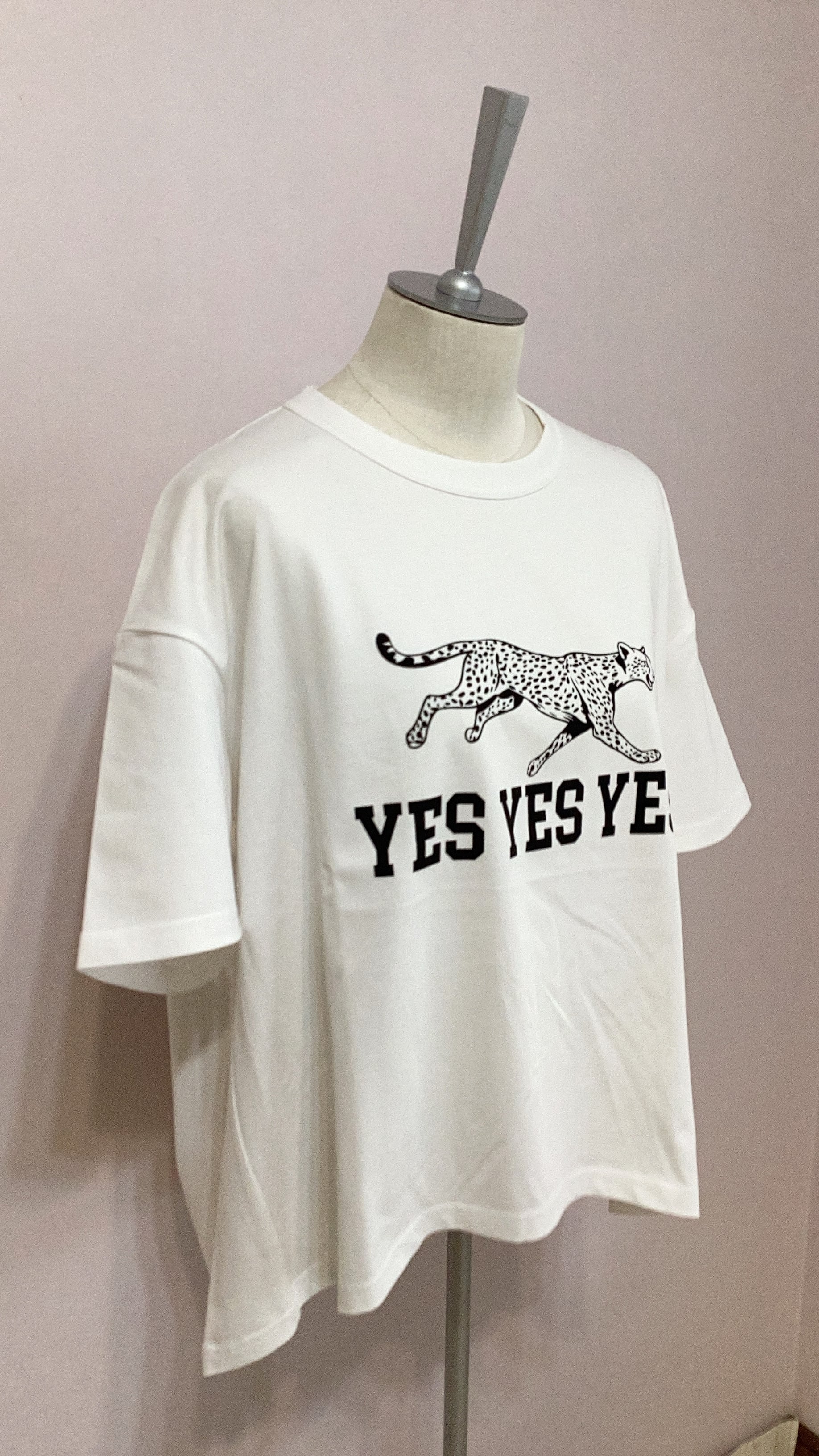 Margaux vintage ジャガーTシャツ 2026 MG-CT-26034-S レディース