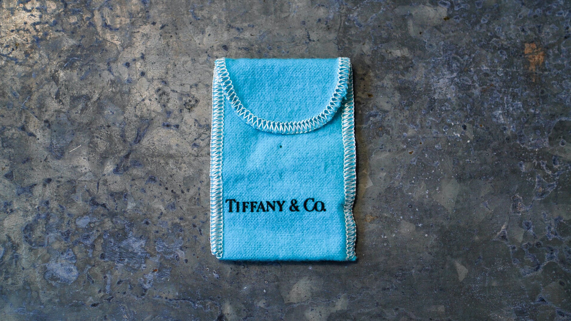 VINTAGE】TIFFANY&Co. ティファニー Trust Christ ピンバッチ