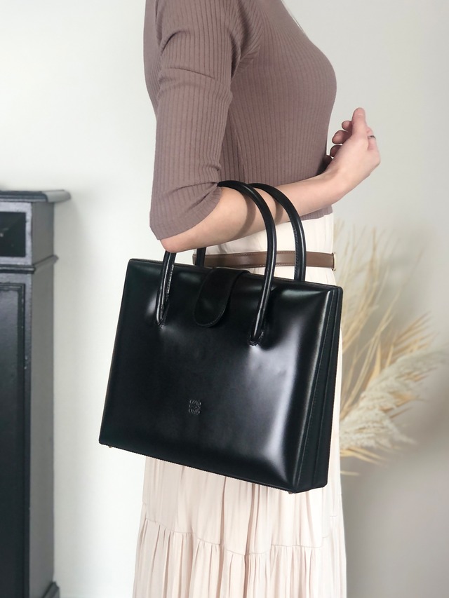 LOEWE ロエベ ハンドバッグ ブラック アナグラム レザー スクエア vintage ヴィンテージ オールド f66py8