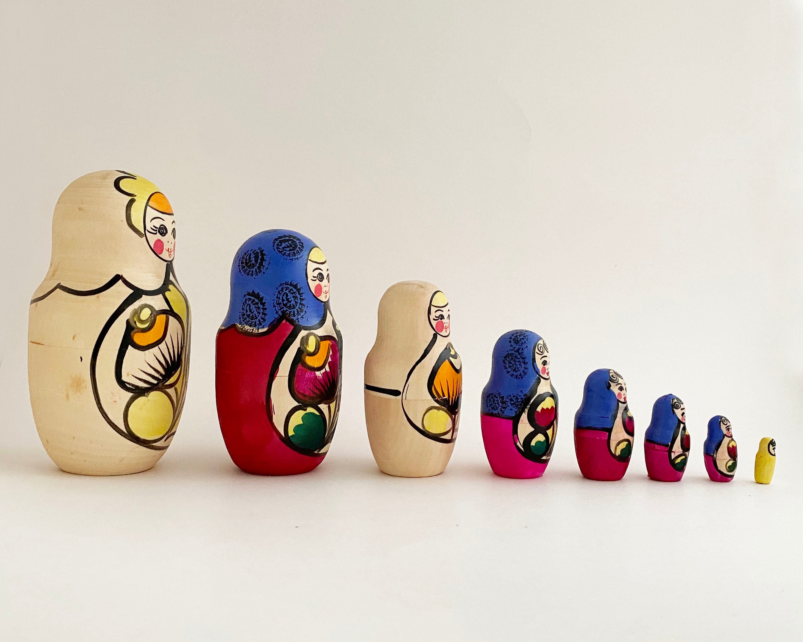 1950年代　アンティーク　初期のマイダン地方　マトリョーシカ　5組　現状 1950年代 アンティーク 初期のマイダン地方 マトリョーシカ 5組 現状