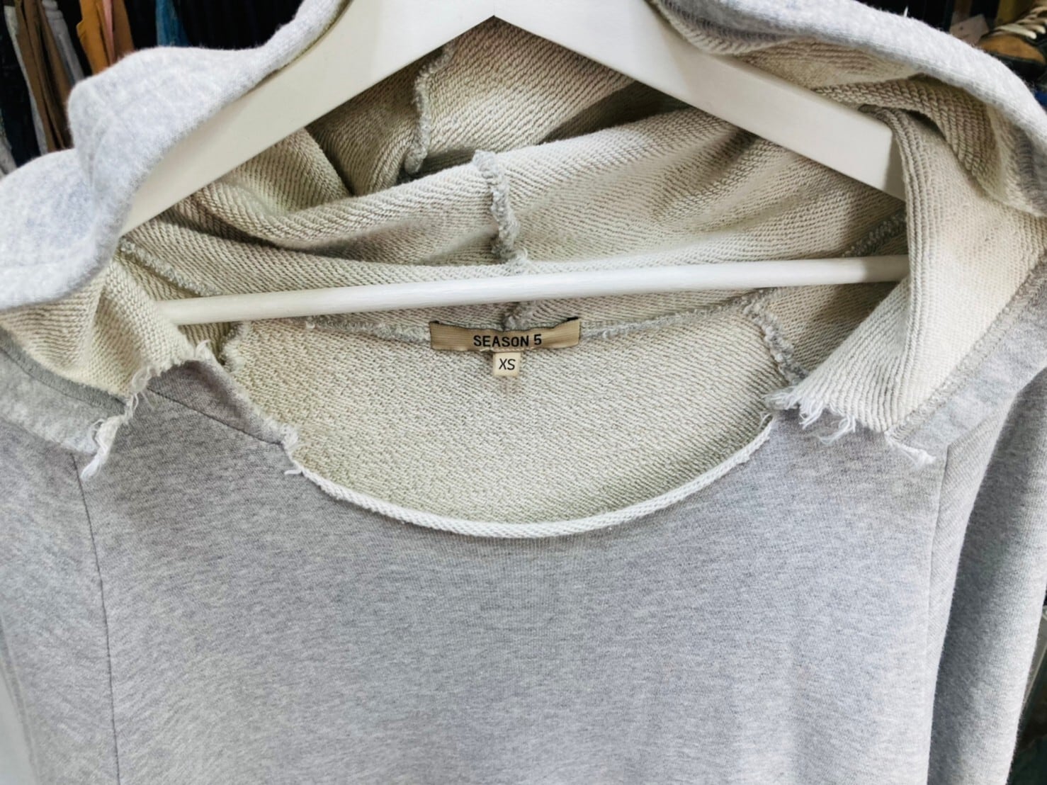 YEEZY SEASON 5 RIP HOODIE GREY XS KW5U2036 87449 | BRAND