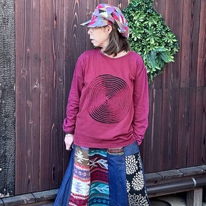 ぐるぐるビッグロングスリーブ