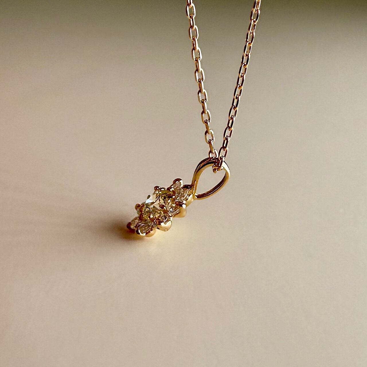 ダイヤモンド ペンダント 0.25ct K18イエローゴールド チェカ 鑑別書付