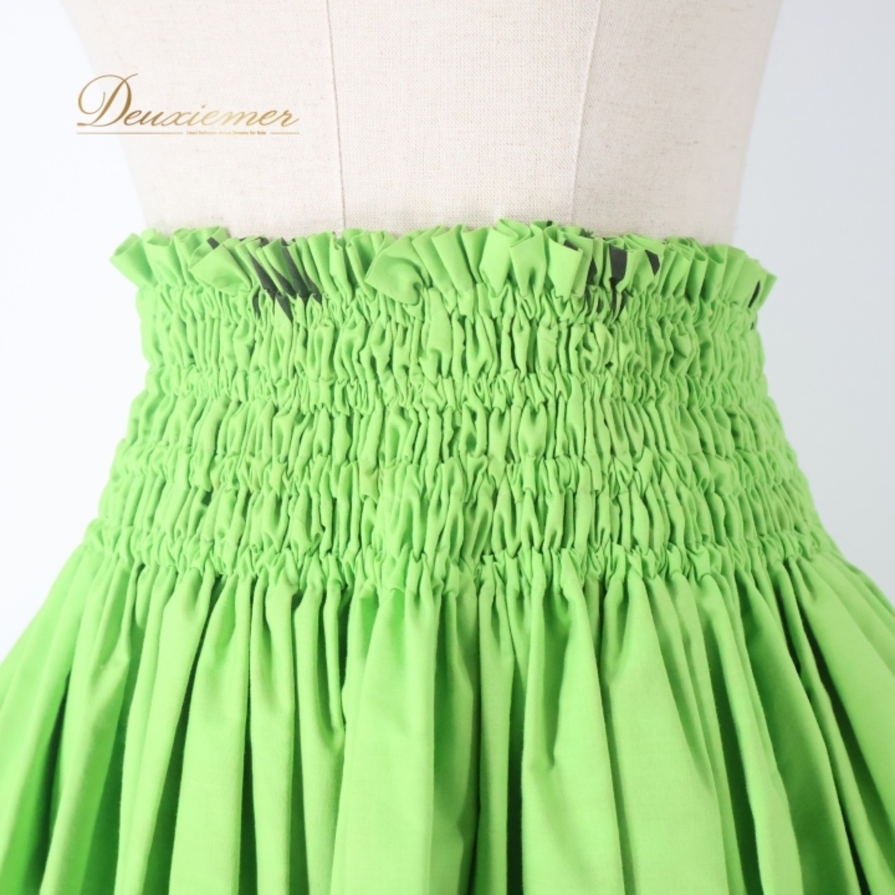 フラダンス 衣装 パウスカート グリーン系 ハワイアンプリント ダンサー柄 アロハ フラ ダンス レッスン 練習 ブラック系 黄緑 黒 ハワイアン 華やか 鮮やか かわいい おしゃれ シングル スカート ふんわり フラダンス衣装 パウスカート 鮮やかなグリーン ダンサー柄 練習着 可愛いスカート トロピカルスタイル ハワイアンビーチ リゾートファッション レッスン用 ヒラヒラ プリント スカートファッション