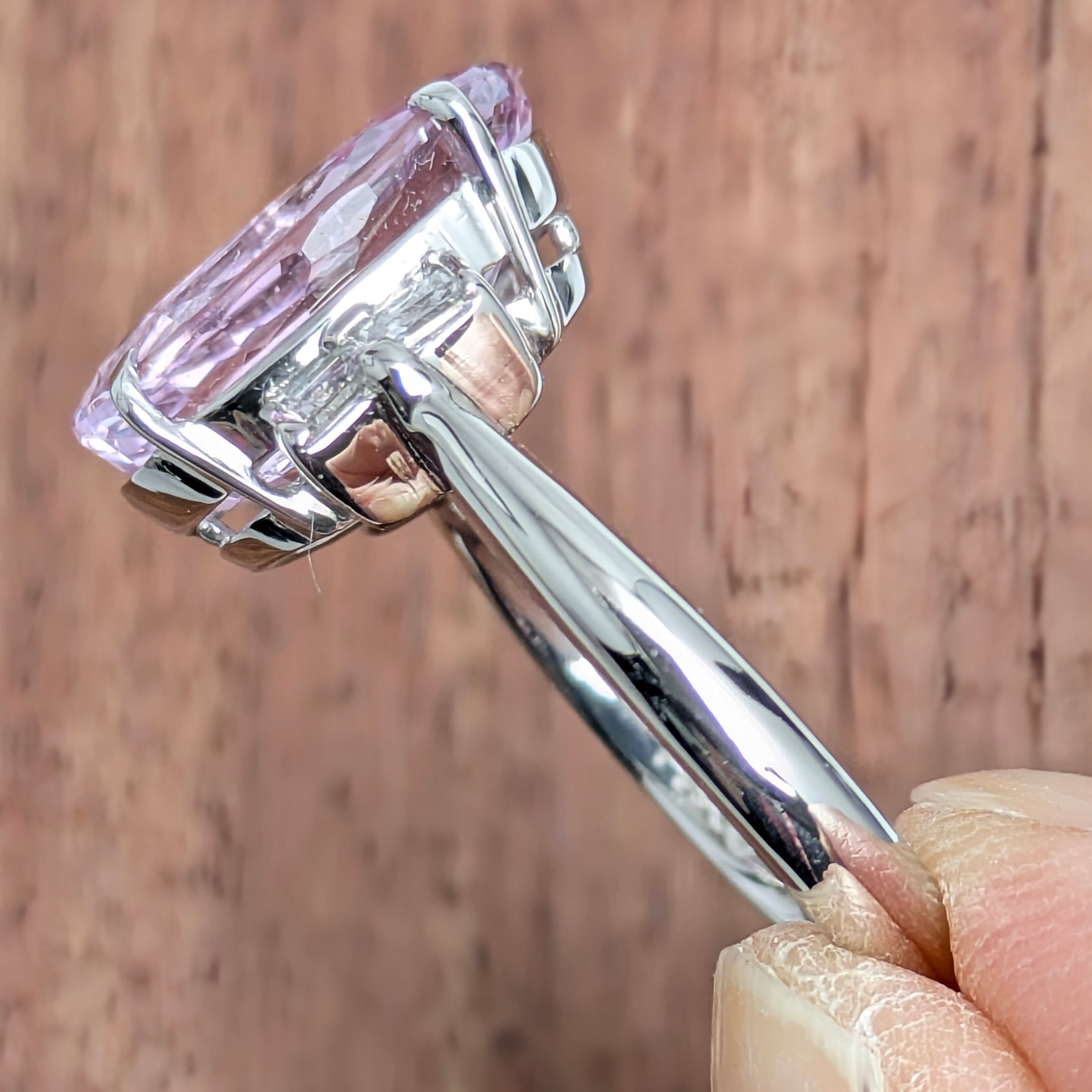 Pt900ピンクサファイアリング(スリランカ産) 6.58ct D 0.28ct Pt900ピンクサファイアリング(スリランカ産) 6.58ct D 0.28ct