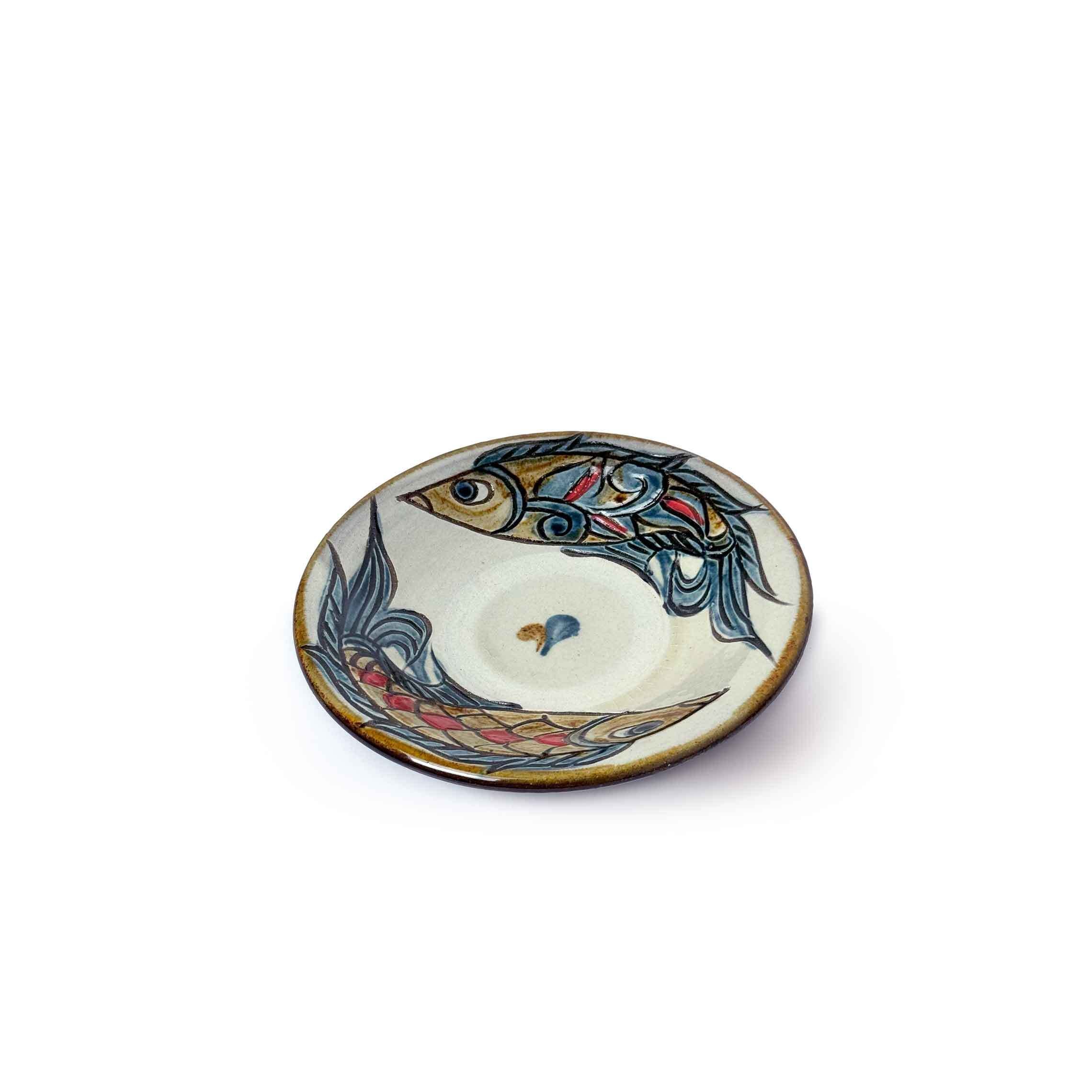 貴重【未使用】沖縄 やちむん 南島焼 魚の絵柄 茶碗 貴重【未使用】沖縄 やちむん 南島焼 魚の絵柄 茶碗 2025年最新】南島