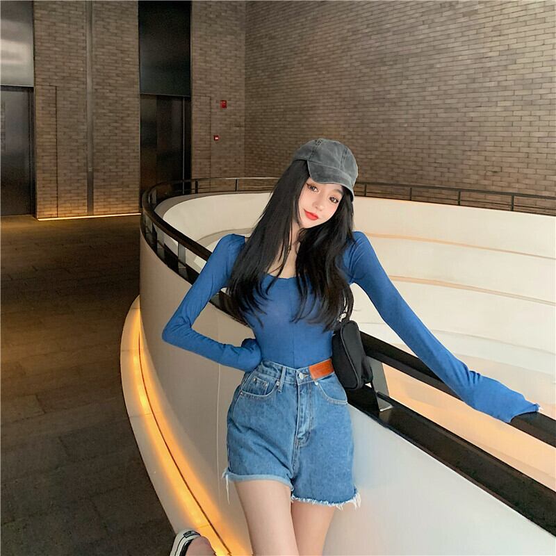 ヨーロピアン&アメリカンスタイルのブルー長袖Tシャツレディース初秋丁寧なマシンタイトフィットボトミングシャツ2020新しいクロップドインナートップ ブラックストロベリース88360853605