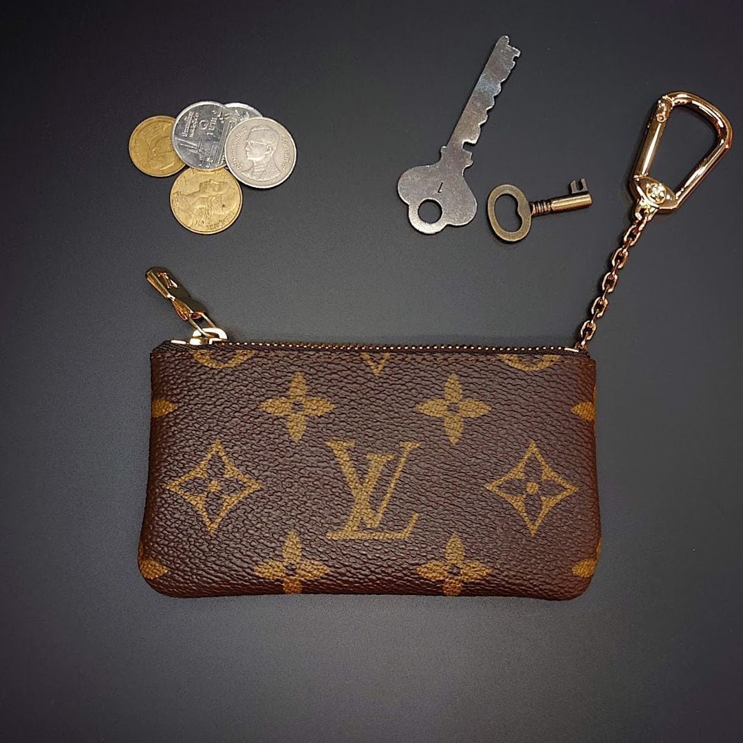 LOUIS VUITTON ルイヴィトン LV キーケース コインケース ポシェット