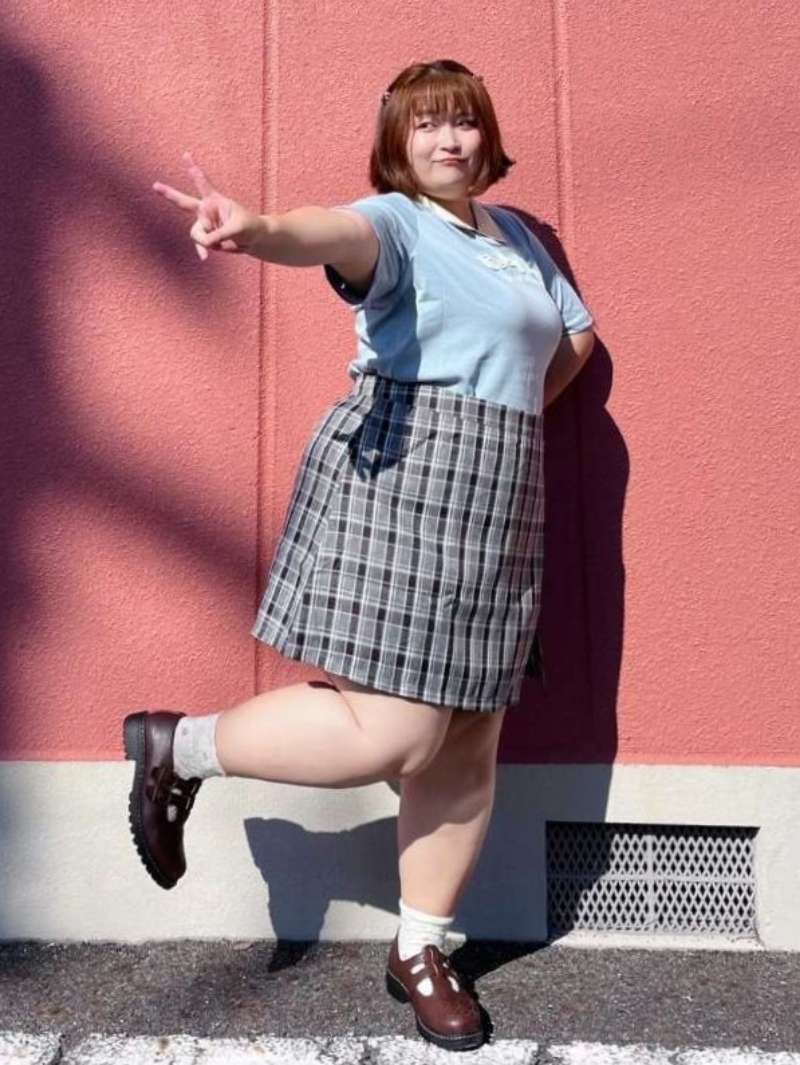 【値下げ】Natasha zinko ショートパンツ チェック 花柄 値下げ】Natasha zinko ショートパンツ チェック 花柄 Natasha Zinko