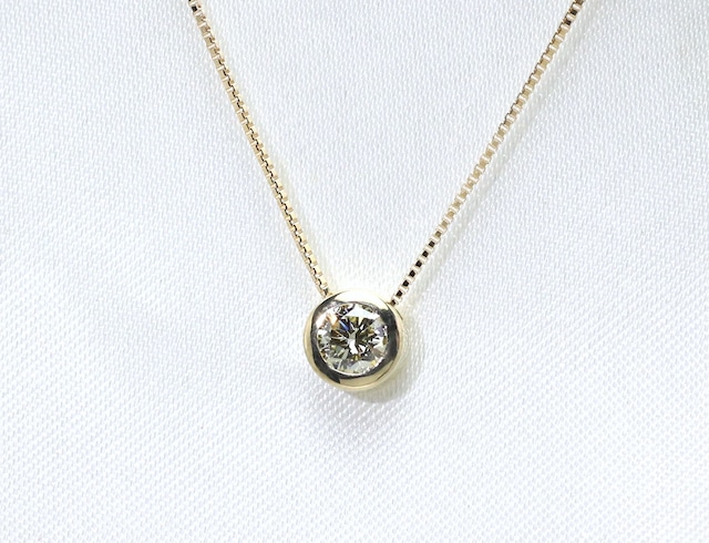 K18YG イエローダイヤモンドペンダント　0.360ct