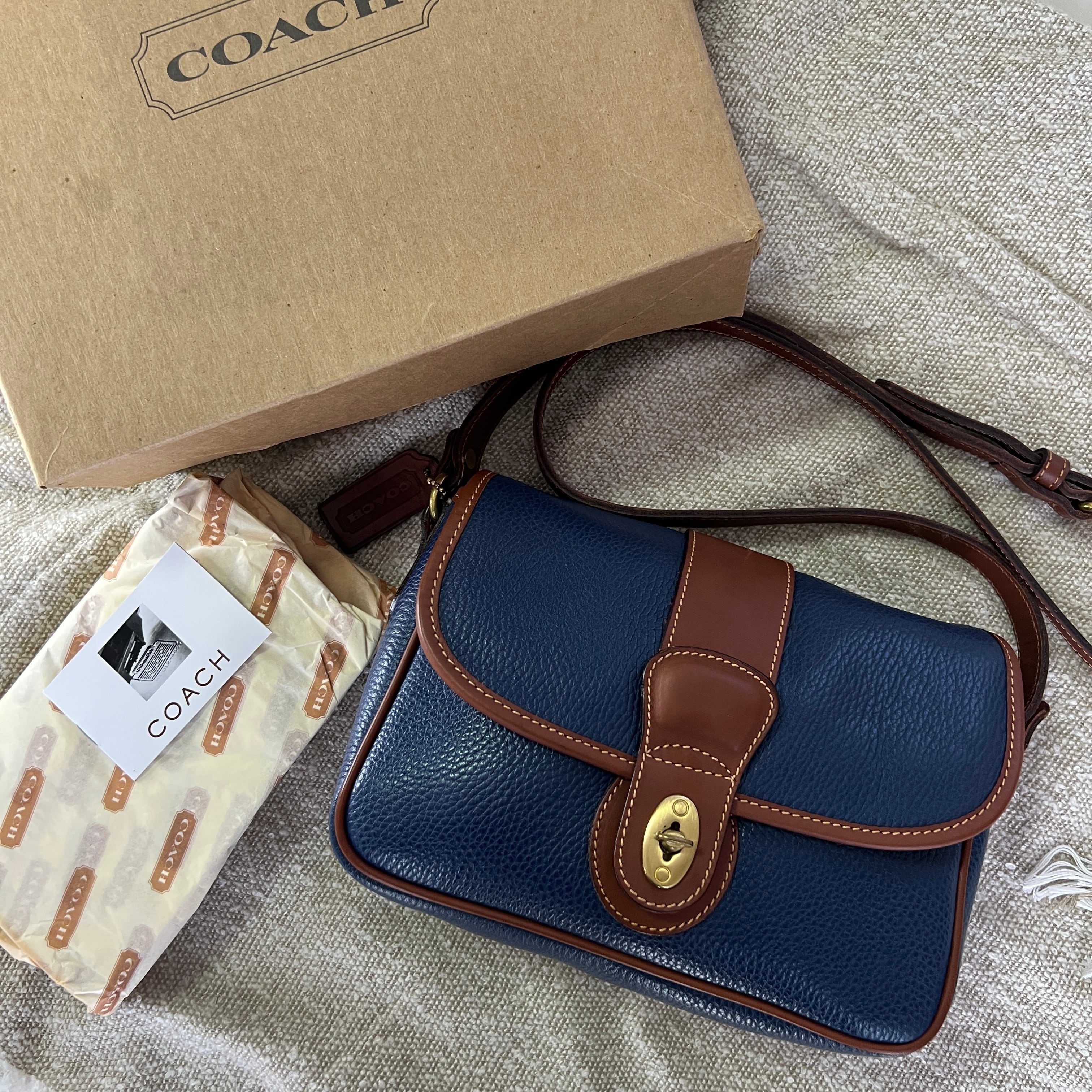 Vintage Coach Sheridan MAYFIELD BAG 1994 | ONE VINTAGE Vintage Coach Sheridan MAYFIELD BAG 1994 | ONE VINTAGE
