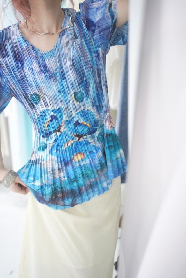 flower pleats flare tops
