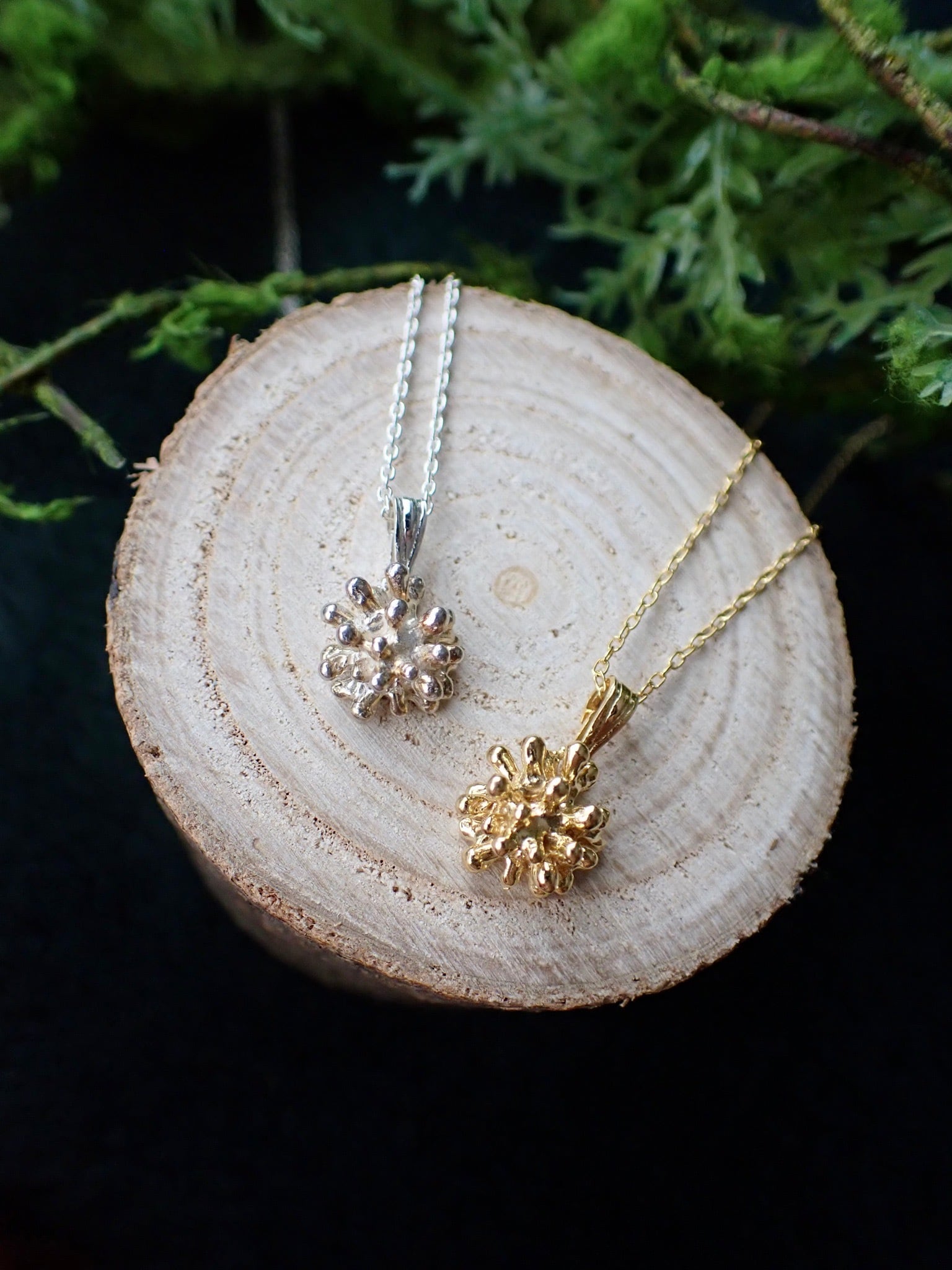ニョロロネックレス | sizleシズル--micro forest jewelry--