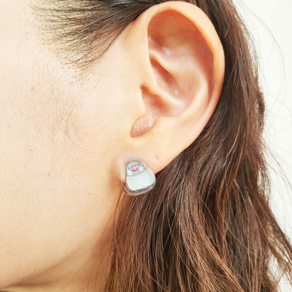 ピアス　桜文鳥（キャッチ式）