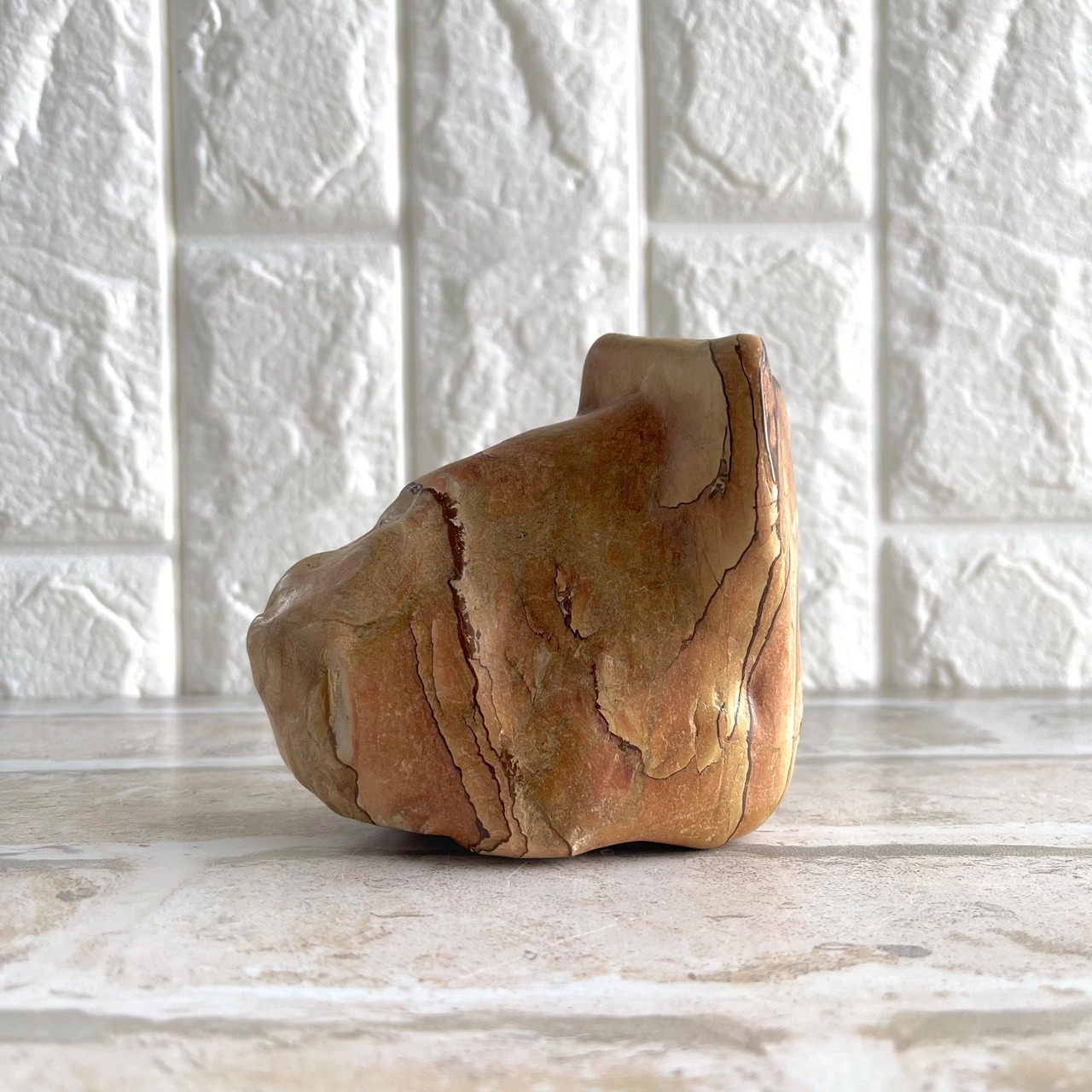 サンドストーン*フリーフォーム*250902-01*天然石*置き物*インテリアストーン