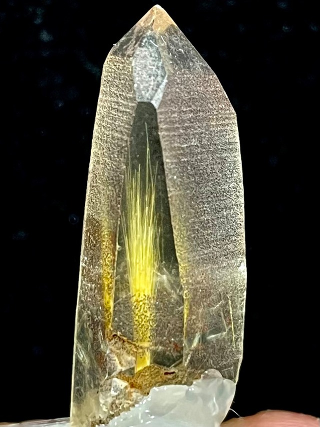 4) 黄金郷・エルドラド！「ゴールデン・フラワールチル」クオーツ・無研磨原石