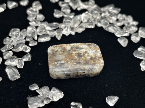 ハンドメイド素材（デンドリティッククォーツ）