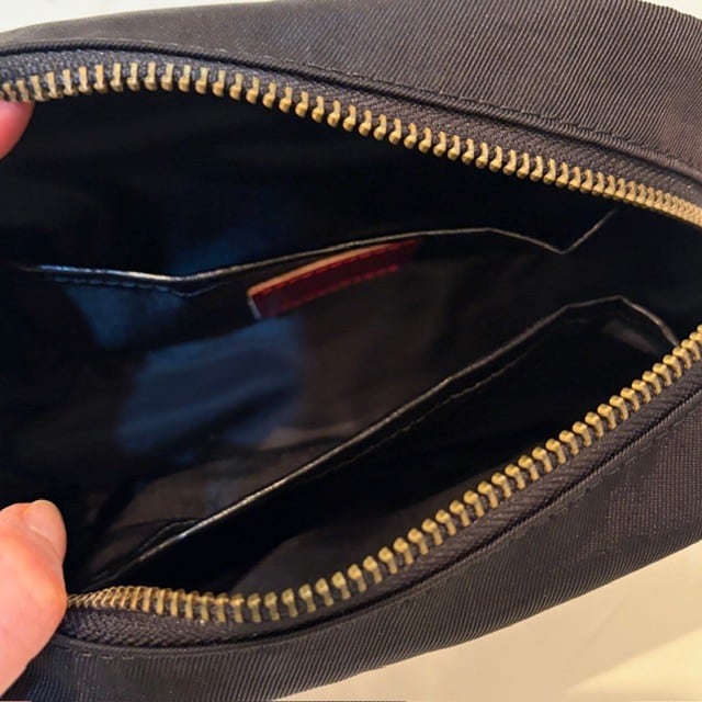 B.stuff　限定ポーチ(クロ)