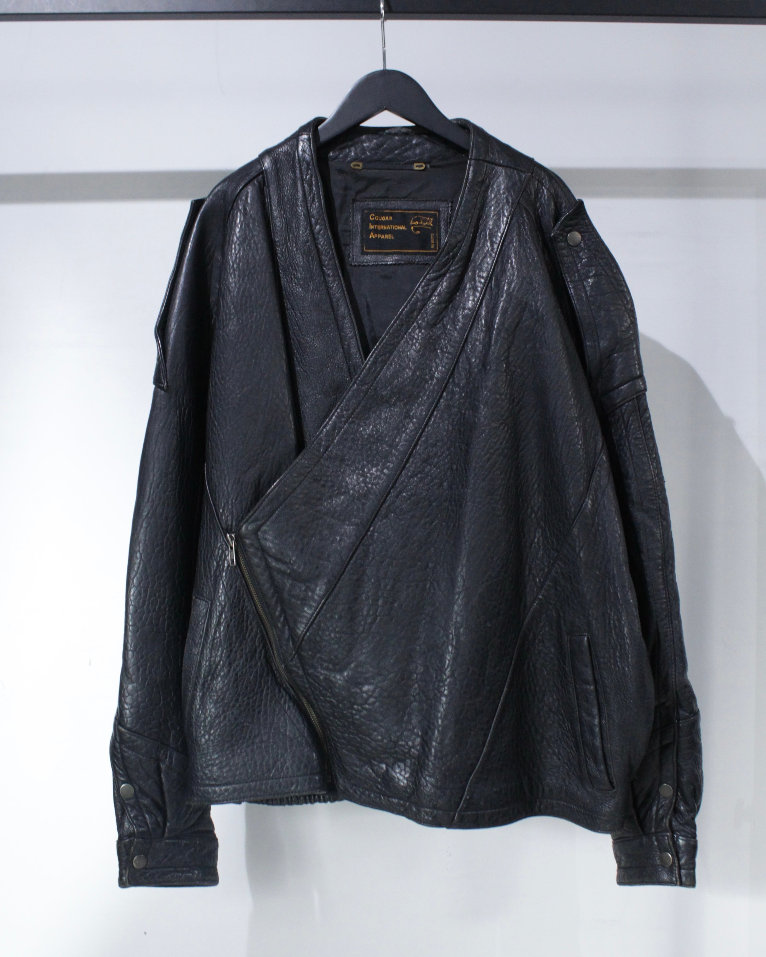 Caka BLACK】80's “COUGAR” “変形” Vintage Loose Dolman Sleeve