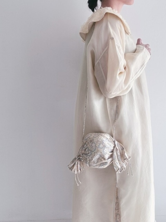 BUNON / khadi silk flower print&Embroidery /Embroidery candy bag/Vanilla