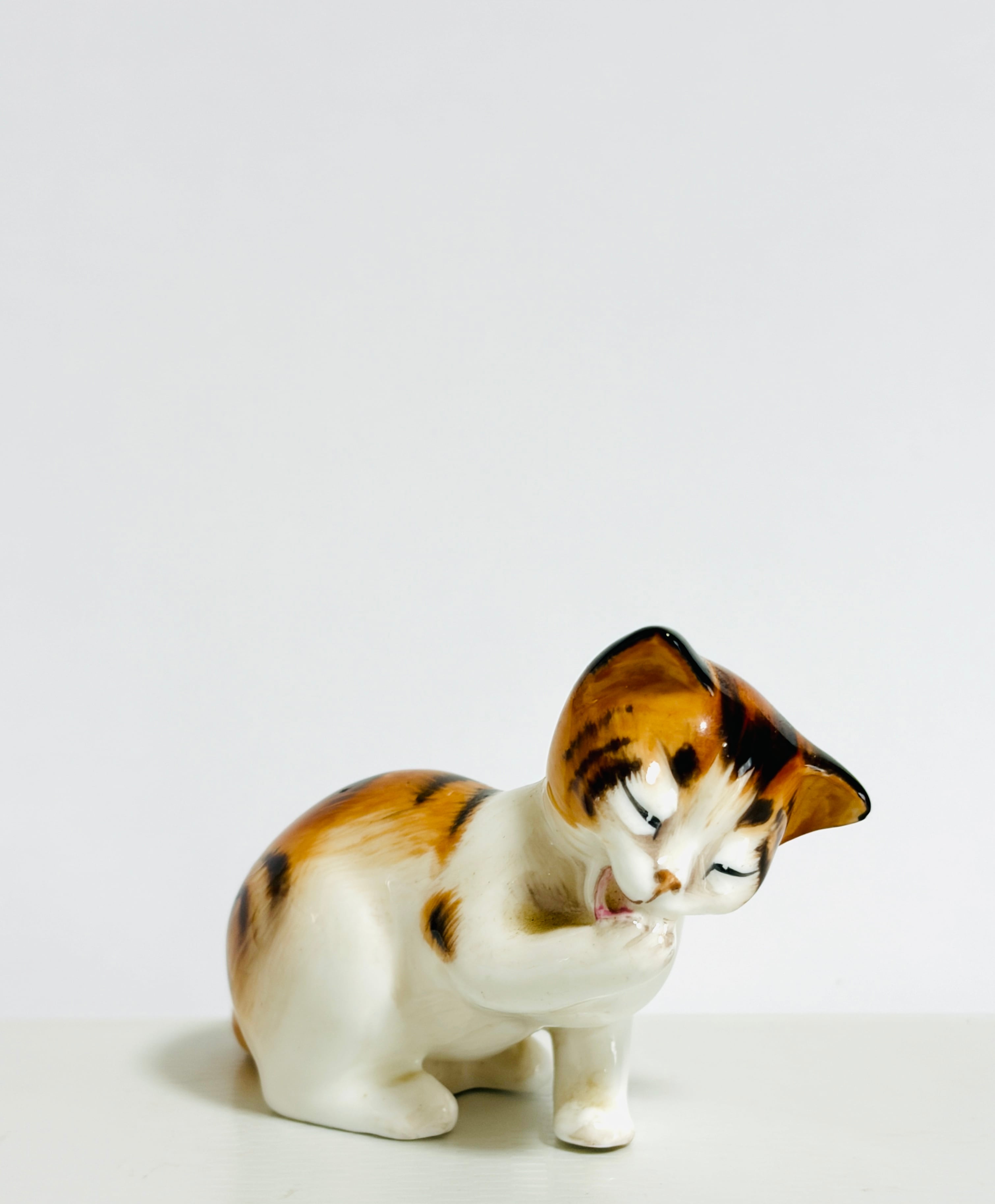 フィギュリン | Weekendcats