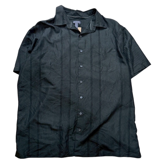 VAN HEUSEN  半袖シャツ　XL