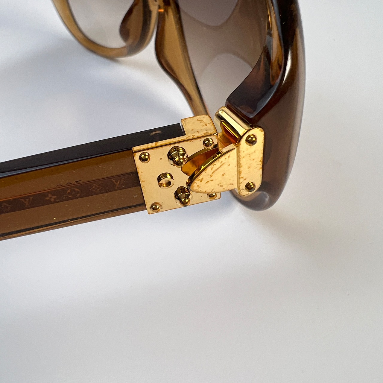LOUIS VUITTON ルイヴィトン  モノグラムサングラス ブラウン A-8680