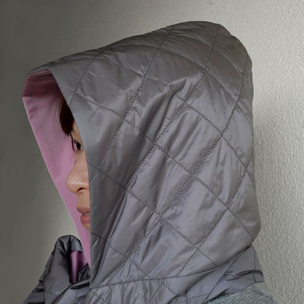 19.【灰色の国】あのフードマフラー（グレー×ピンク） | さゆうま