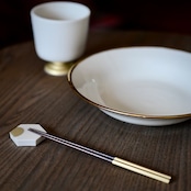 MUMCA 丸谷牧子 作 脚付ゴブレット 大 金彩 ホワイトGoblet White x Gold (1 個)/ 2104400000610