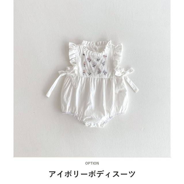 【BABY】小花刺繍フリル襟サイドリボンロンパース - 2
