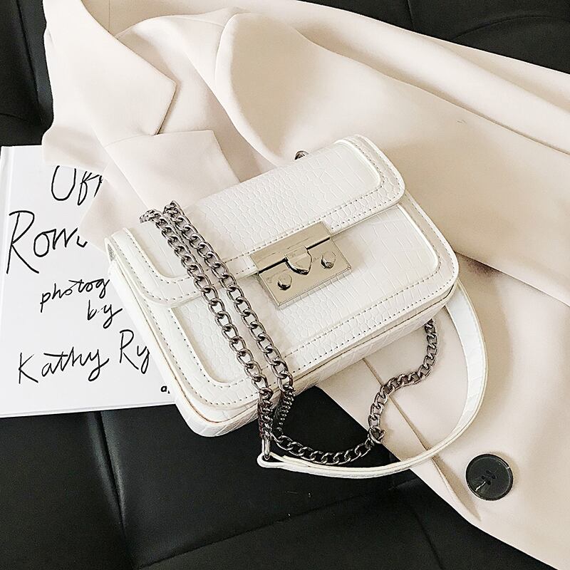 シニアセンスレディースバッグ2020ニューエインワイルドテクスチャーチェーンバッグショルダーメッセンジャーバッグネットレッドスモールスクエアバッグ Tiancai_Wing_Bag9562445