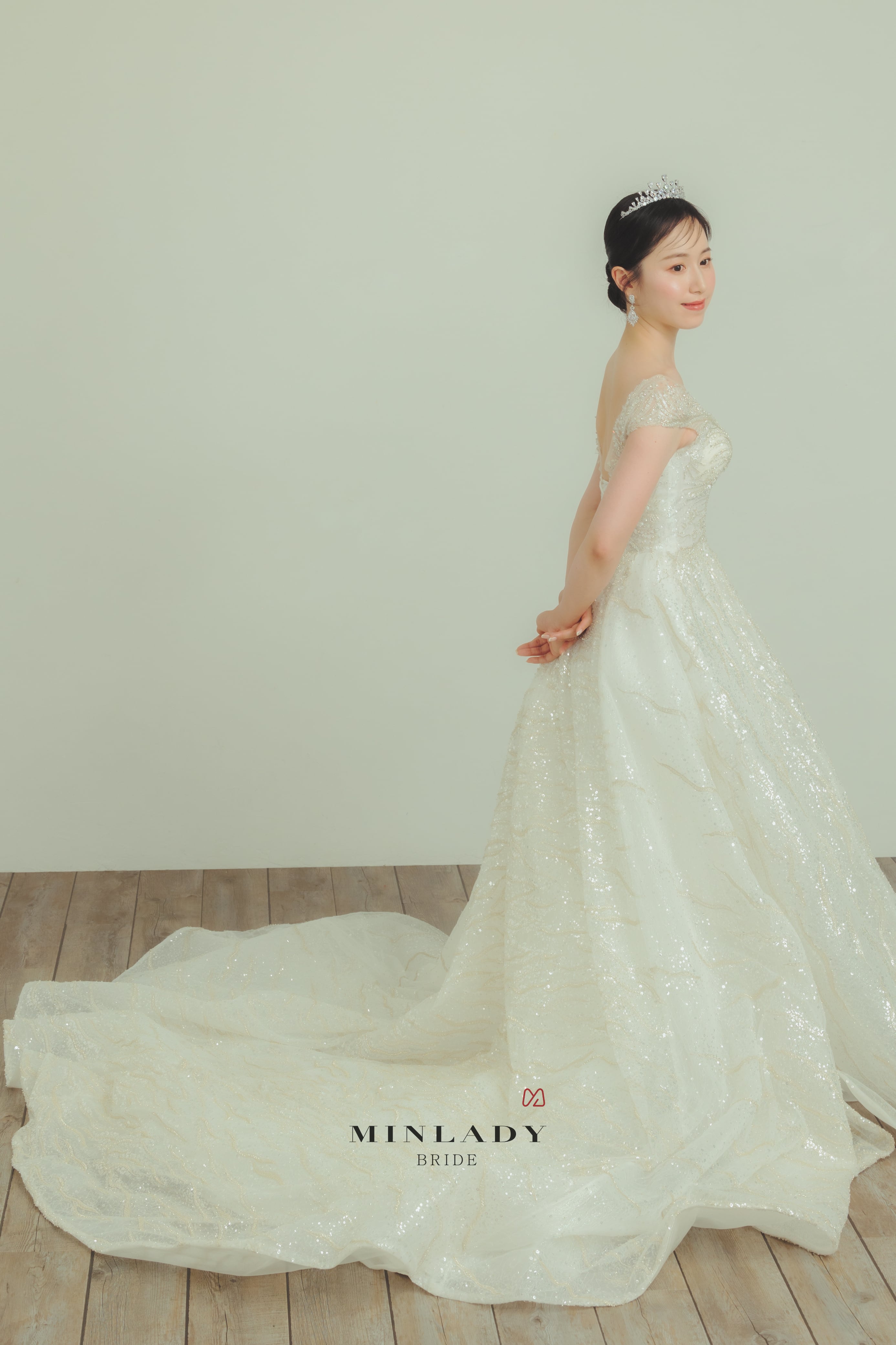 レンタル】 韓国スタイル ゴージャス ウェディングドレス | MINLADY BRIDE