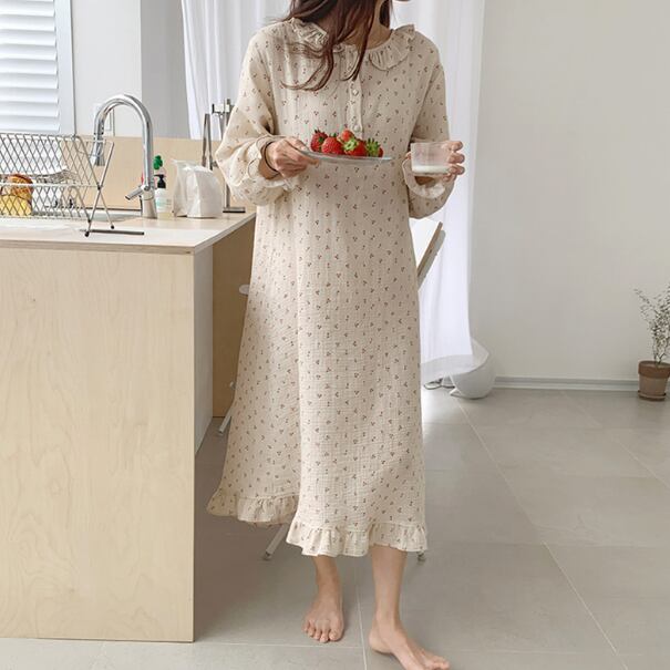 Room Wear One Piece Cherry ルームウェア パジャマ ナイトウェア ワンピース さくらんぼ チェリー柄 プリント フリル襟 長袖 大人 おしゃれ ガーリー 可愛い キュート アプリコット ゆったり 楽ちん リラックス 部屋着 春 秋 レディース Sea Sign Post