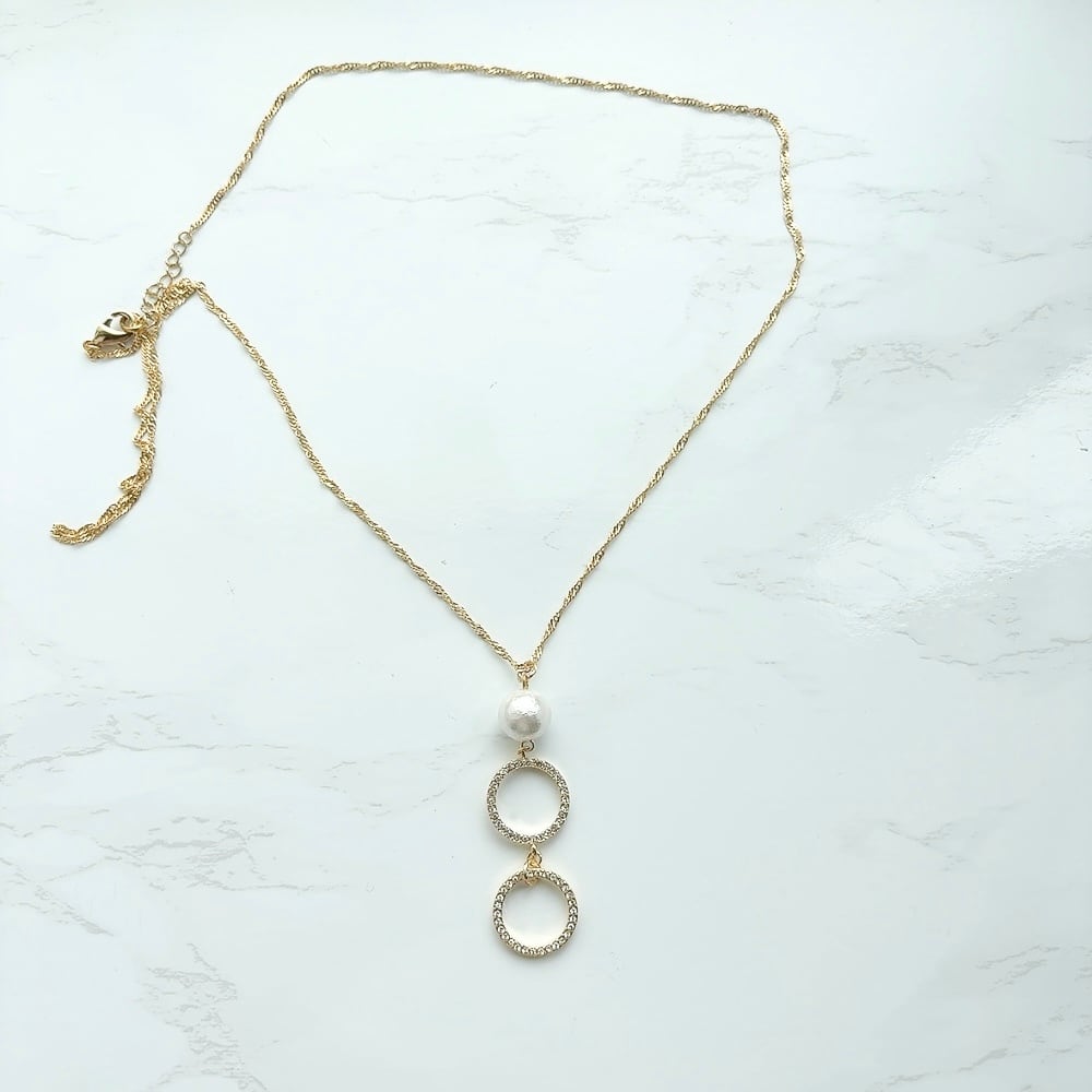 Wジルコニアサークルパーツxコットンパールネックレス