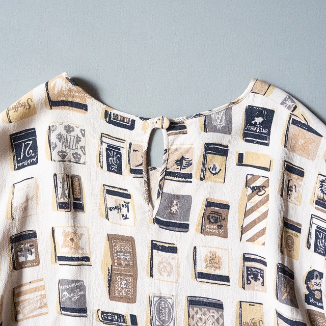 "GIANNI SPORT" used Monogram blouse