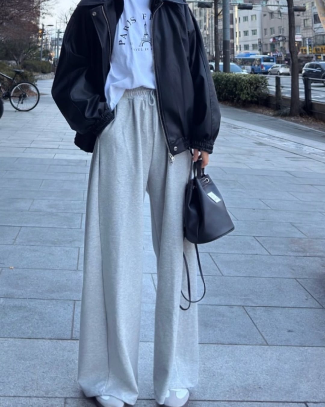 リラックスワイドスウェットパンツ