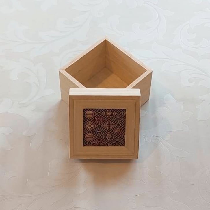 白木CUBE・着物リメイクコースター8枚セット(和柄E) | 工房たけ徳島