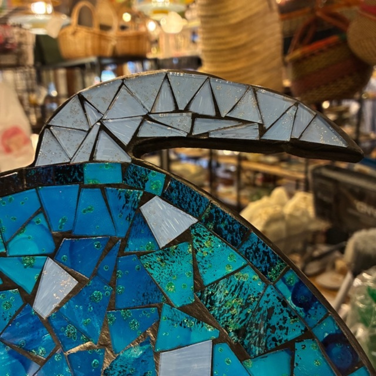 Indonesia Mosaic Glass Honu (Sea Turtle) Blue / インドネシア モザイク ガラス ホヌ ブルー カメ ウミガメ 壁掛け 飾り 装飾 ウォールデコレーション 壁飾り インテリア 雑貨 海岸風 コースタル ギフト プレゼント 店舗ディスプレイ