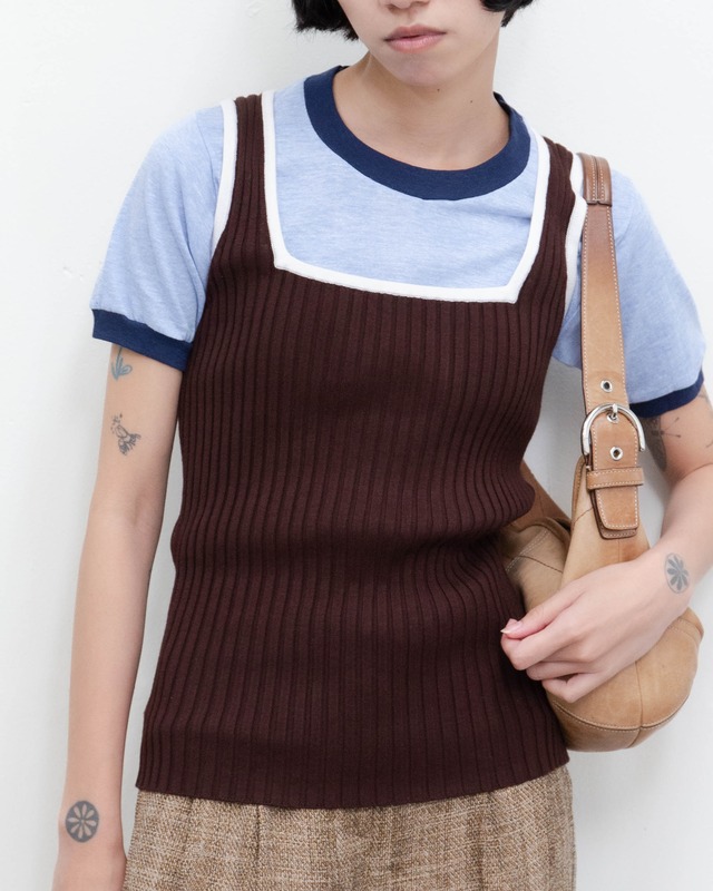 2000s square-neck knit tank