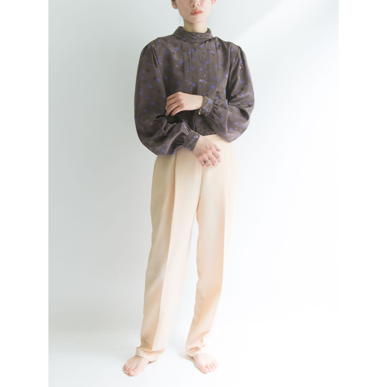 【Aquascutum】Made in Canada pleated blouse（アクアスキュータム カナダ製プリーツブラウス シャツ）3b