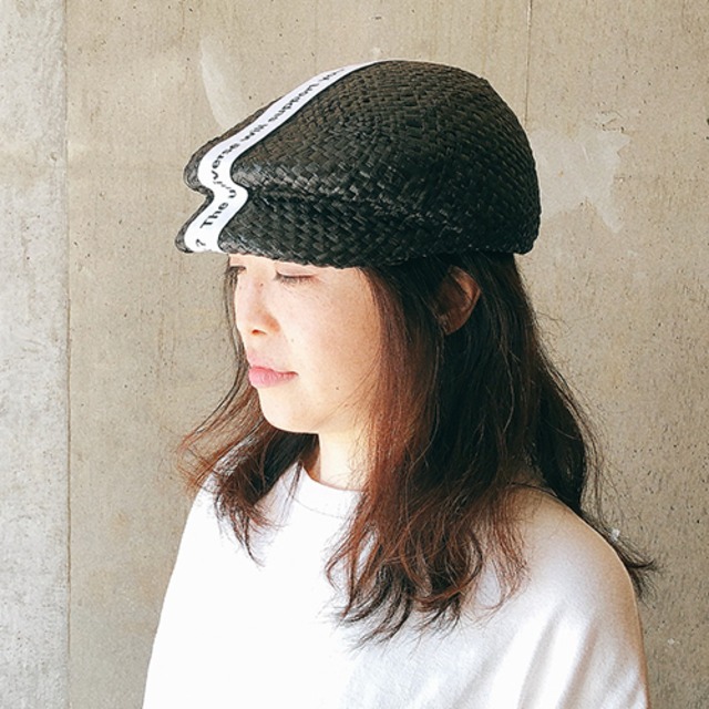 Raffia Black Flat Cap  ラフィア ハンチング 黒　　帽子