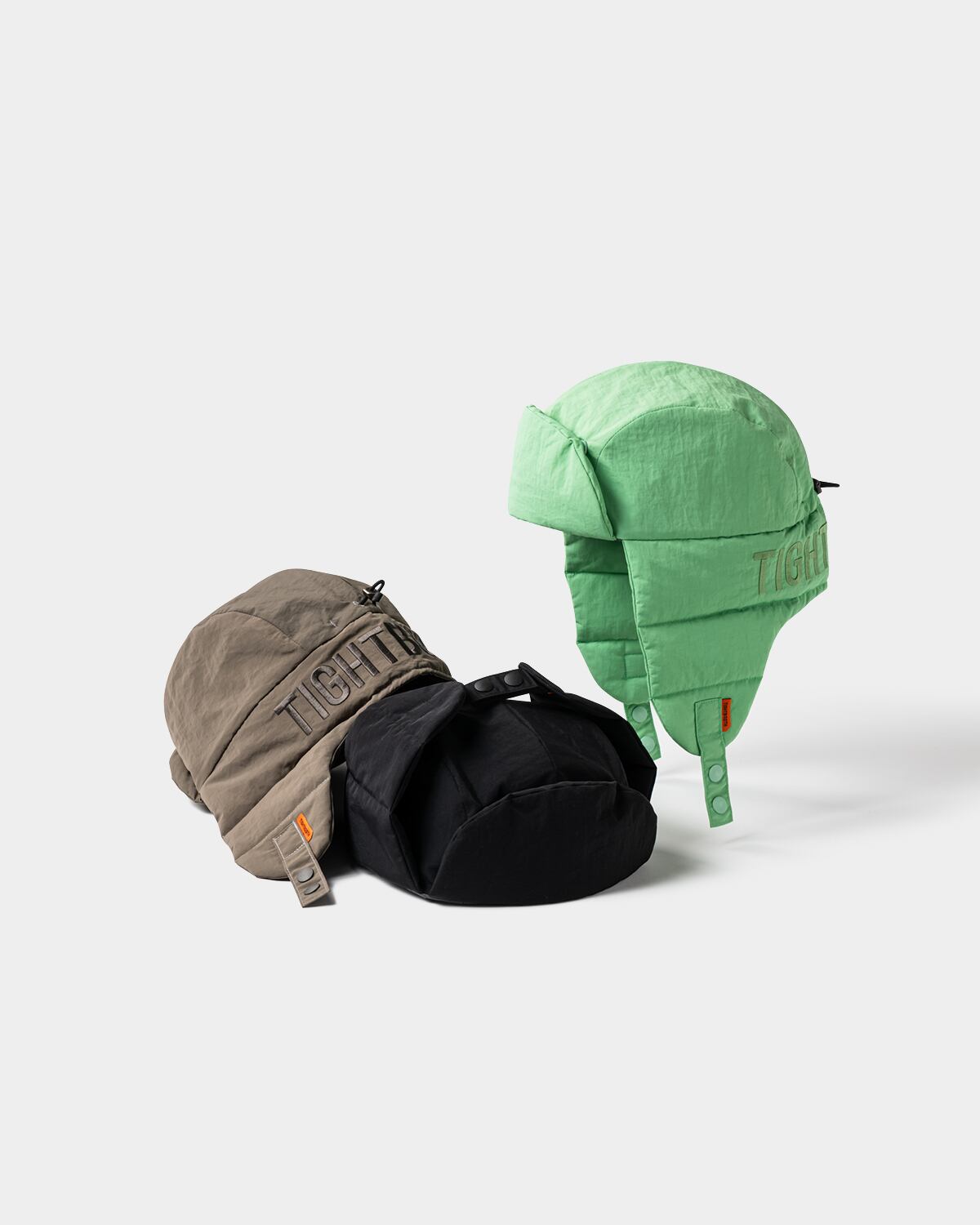 TIGHTBOOTH 3 LAYER FLAP CAMP CAP [Black] | Platinum&Co.