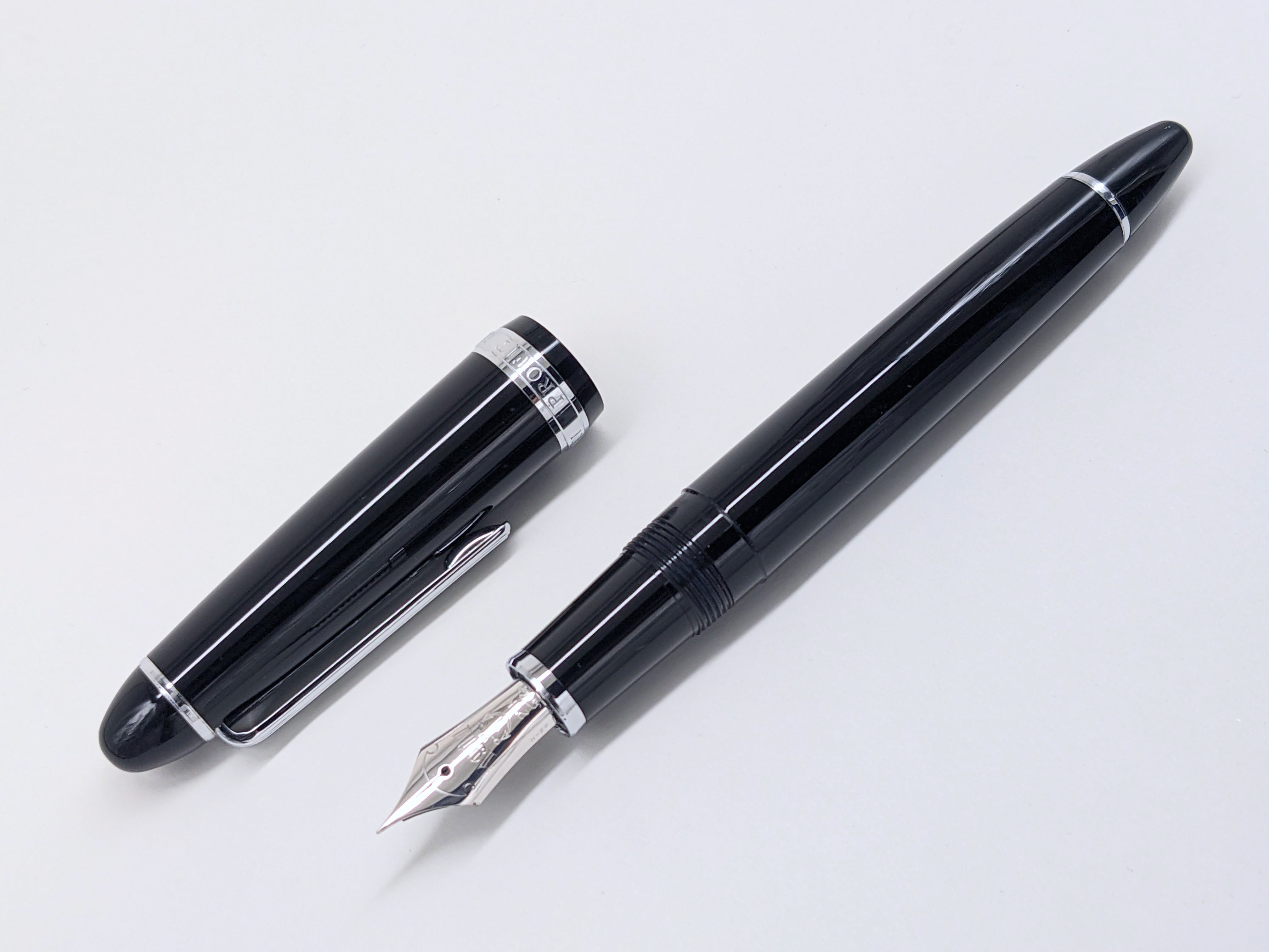 SAILOR 万年筆 21K ショート 中字 e90fa7852ce248de3bcda50513840a