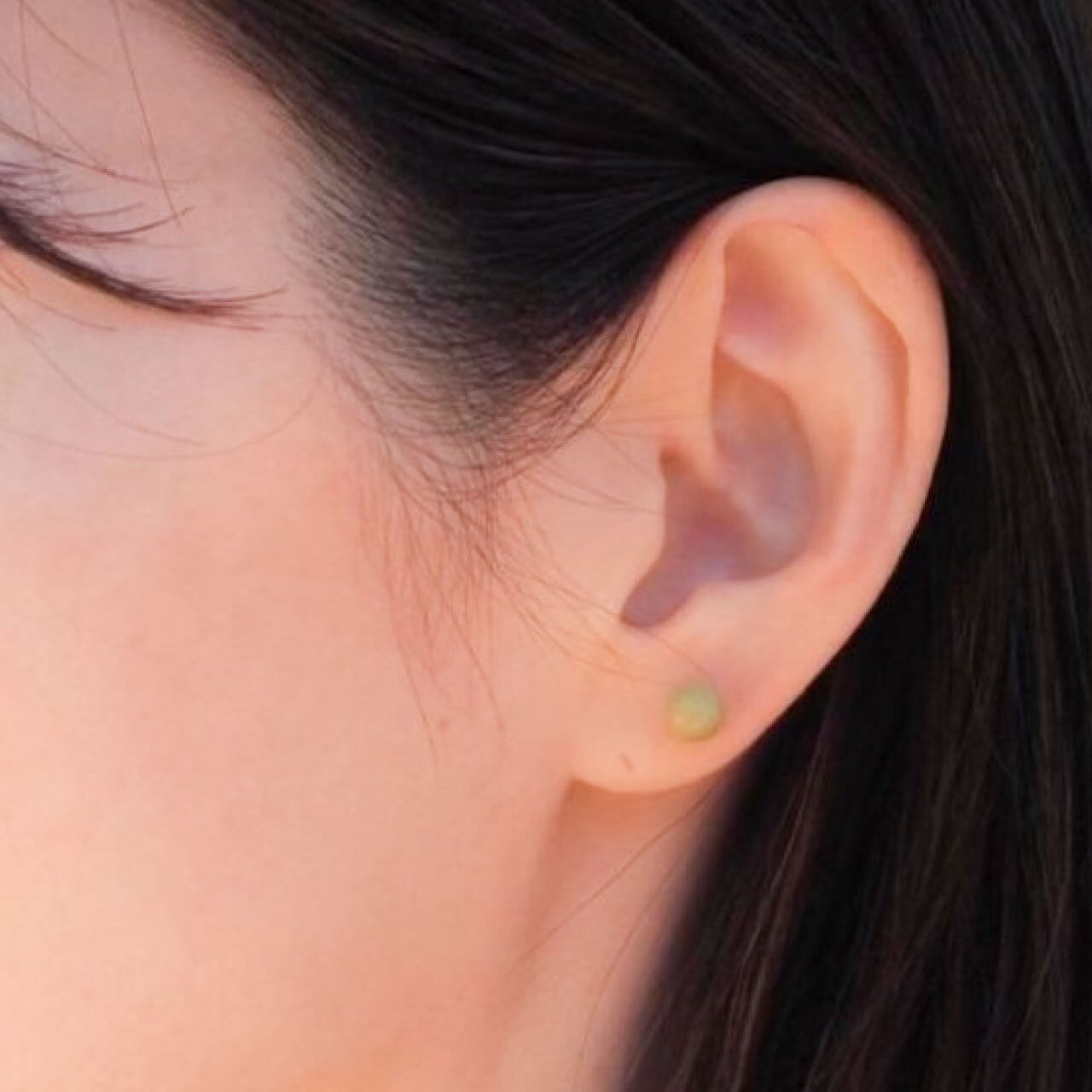 輪島でうまれた うるしのピアス/イヤリング（漆珠6mm） | 身につける