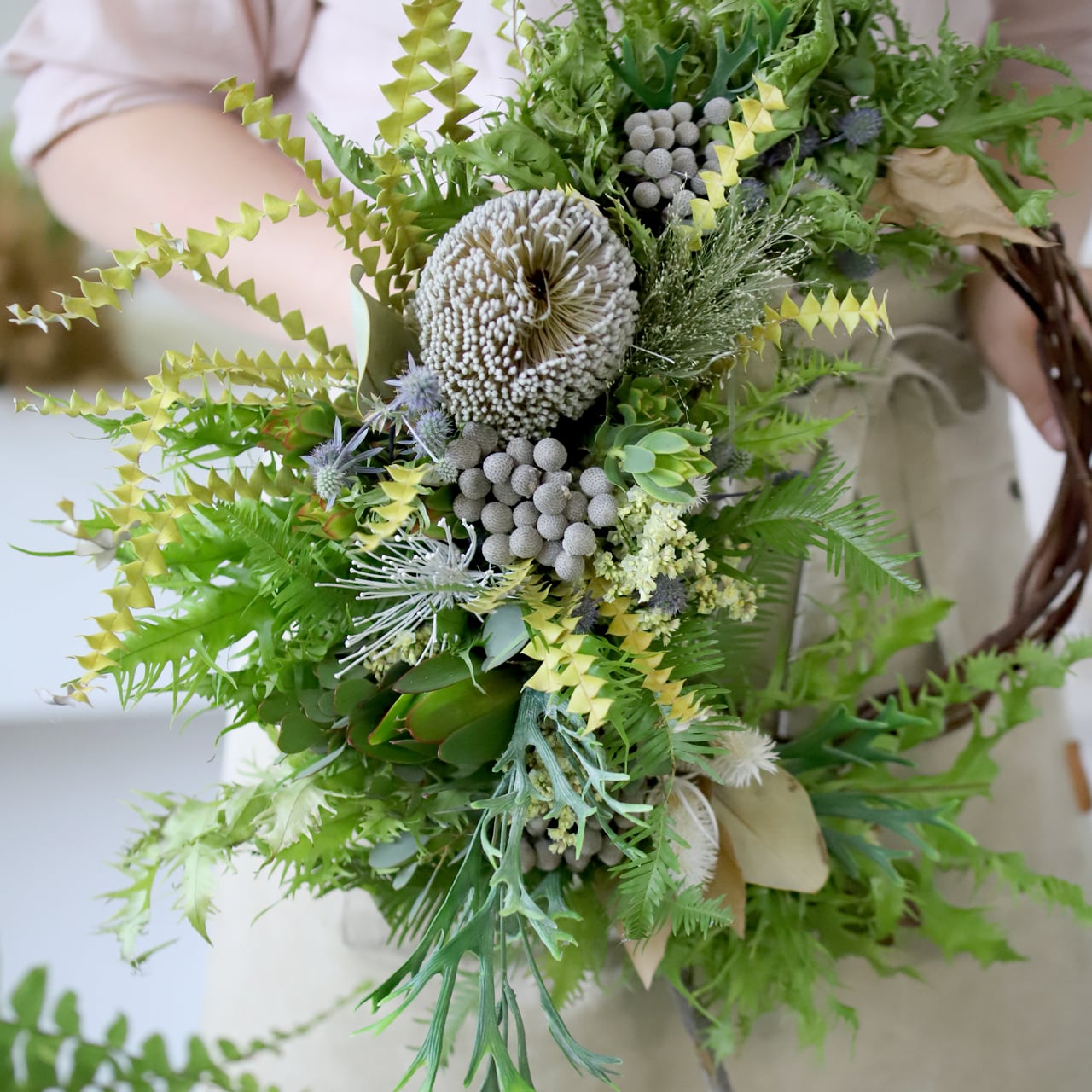 未来への願い”を贈る祝福のフラワーリース | 花工房あげたけONLINE