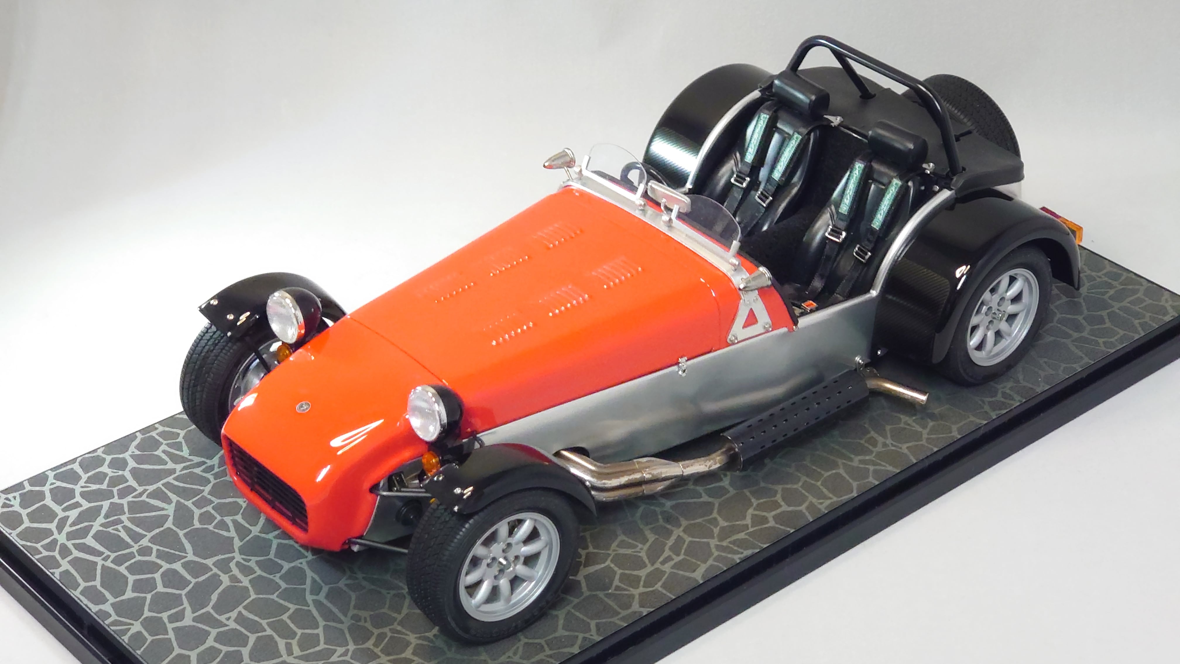 タミヤ 1/12 ケーターハムスーパーセブン BDR サイクルフェンダー