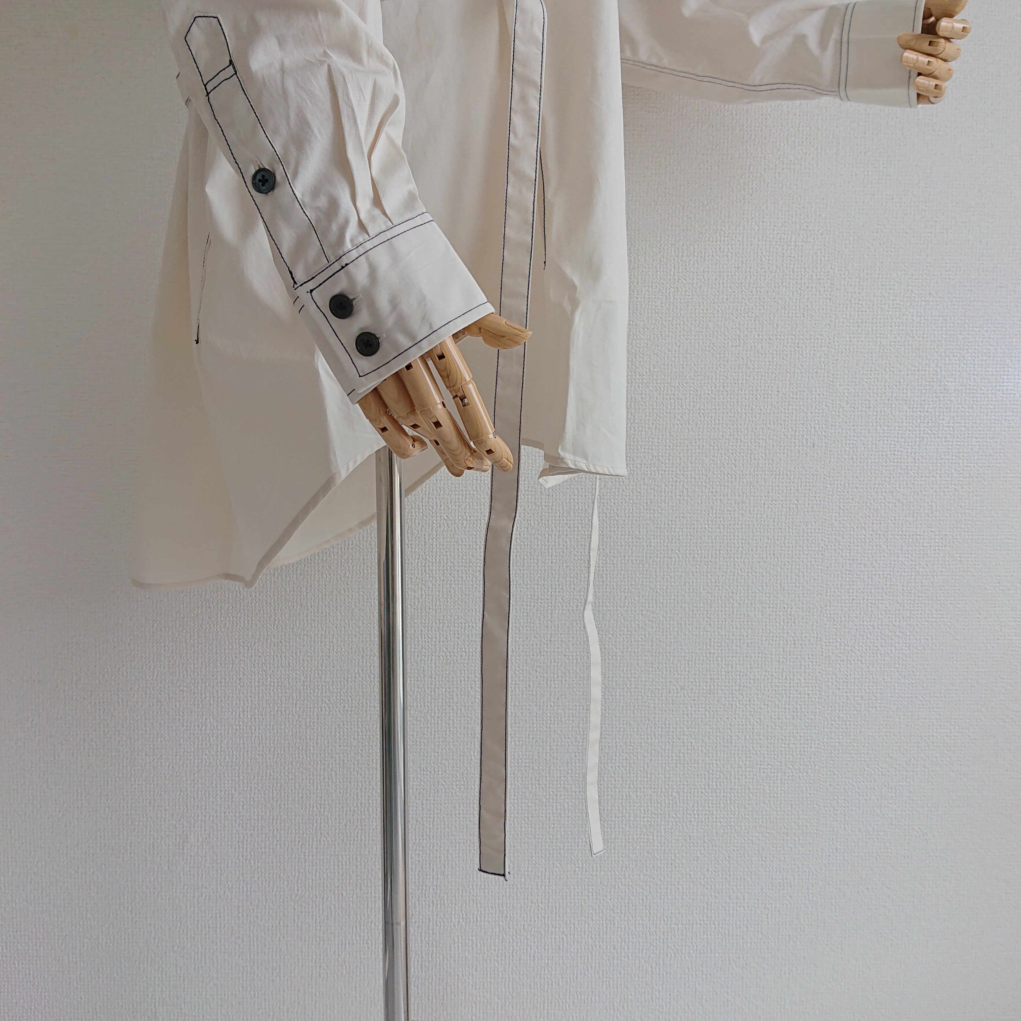 【HARUKI SHIMAMURA】WAIST TIE SHIRT (white) | Zou Yilu ...