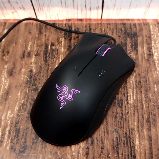 動作確認済】RAZER DEATHADDER CHROMA ゲーミングマウス RZ01-0121